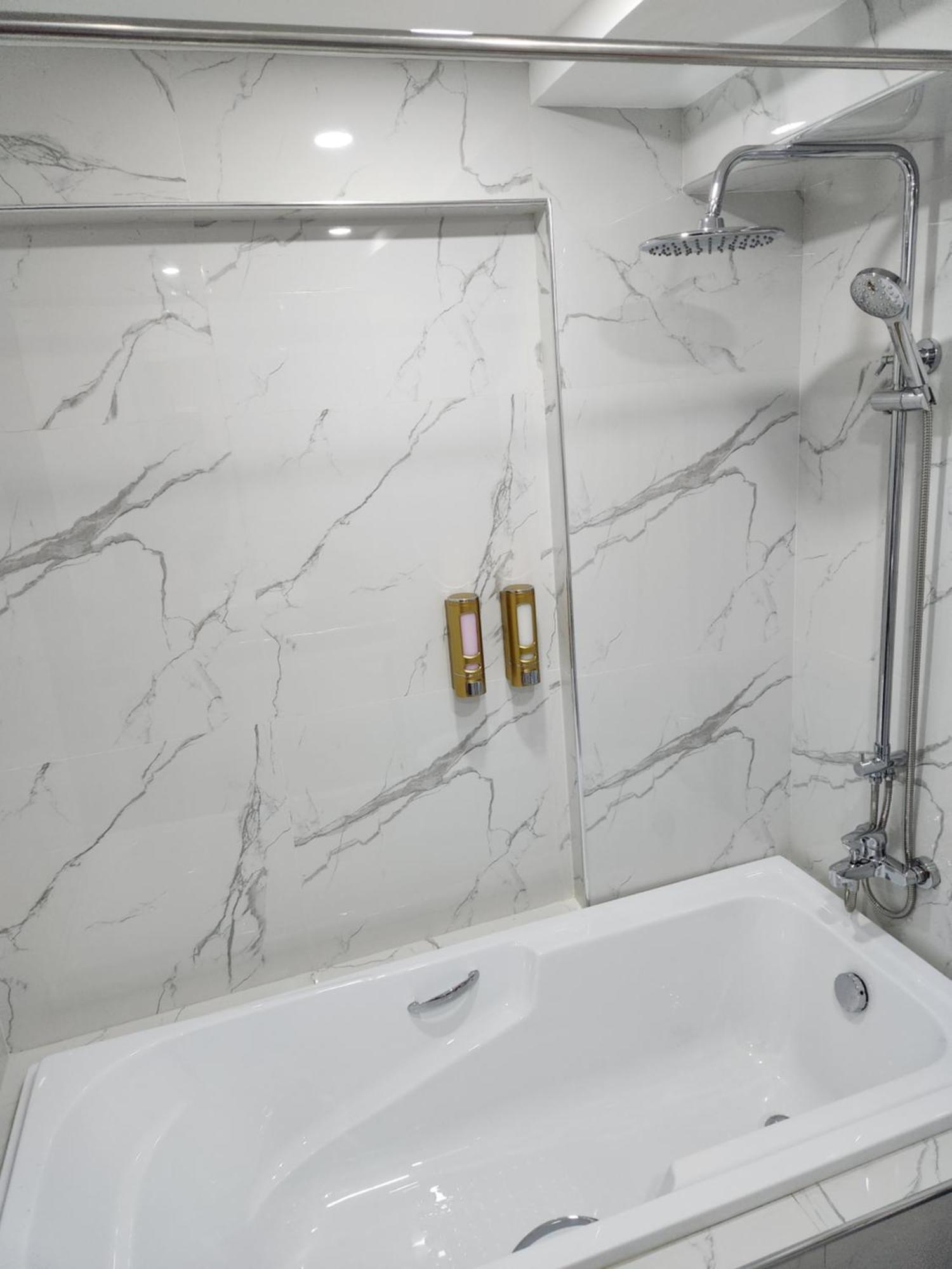 Condo Azur Suites B207 Near Airport, Netflix, Stylish, Cozy With Swimming Pool Lapu-Lapu City Bagian luar foto