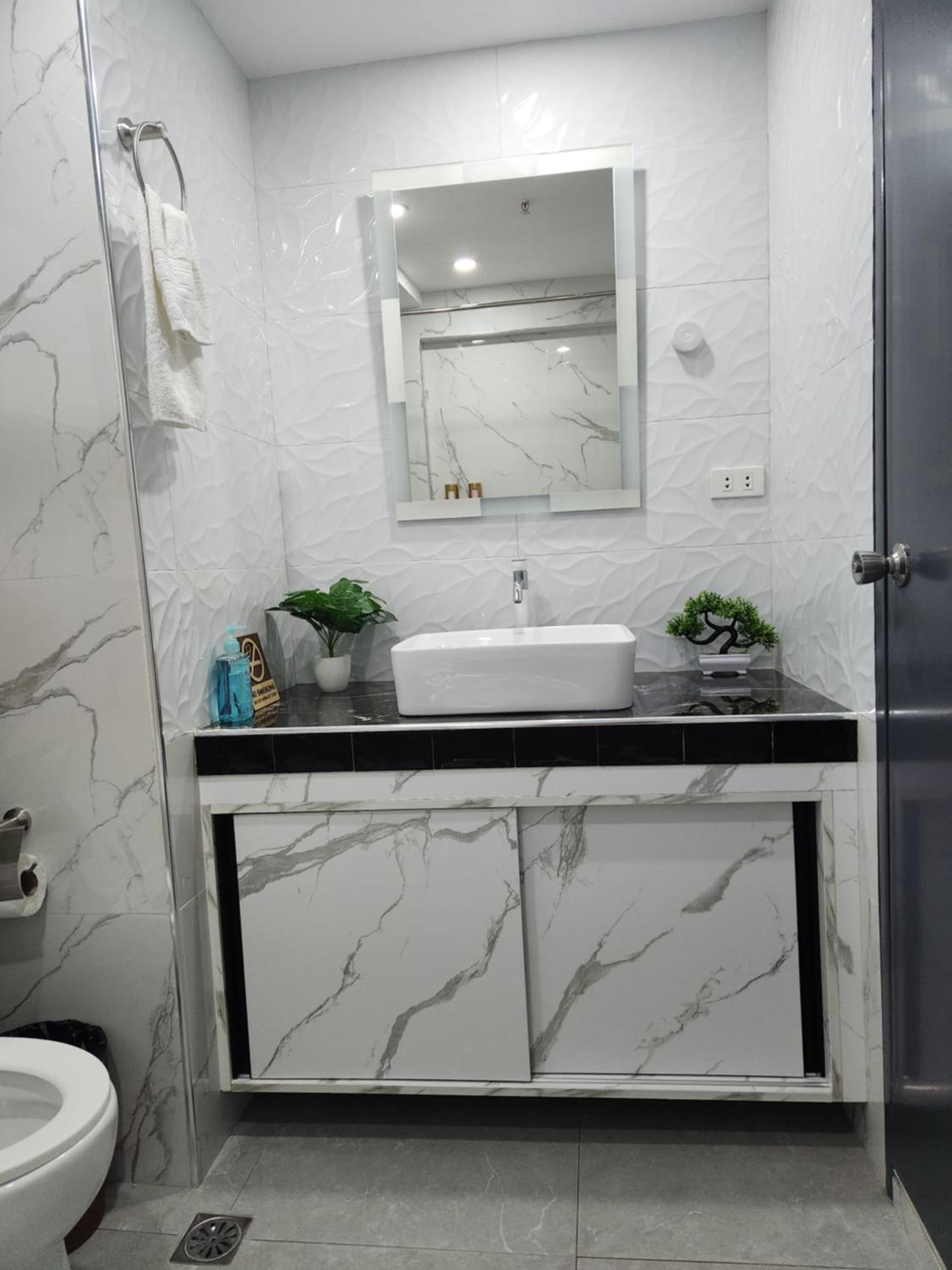 Condo Azur Suites B207 Near Airport, Netflix, Stylish, Cozy With Swimming Pool Lapu-Lapu City Bagian luar foto