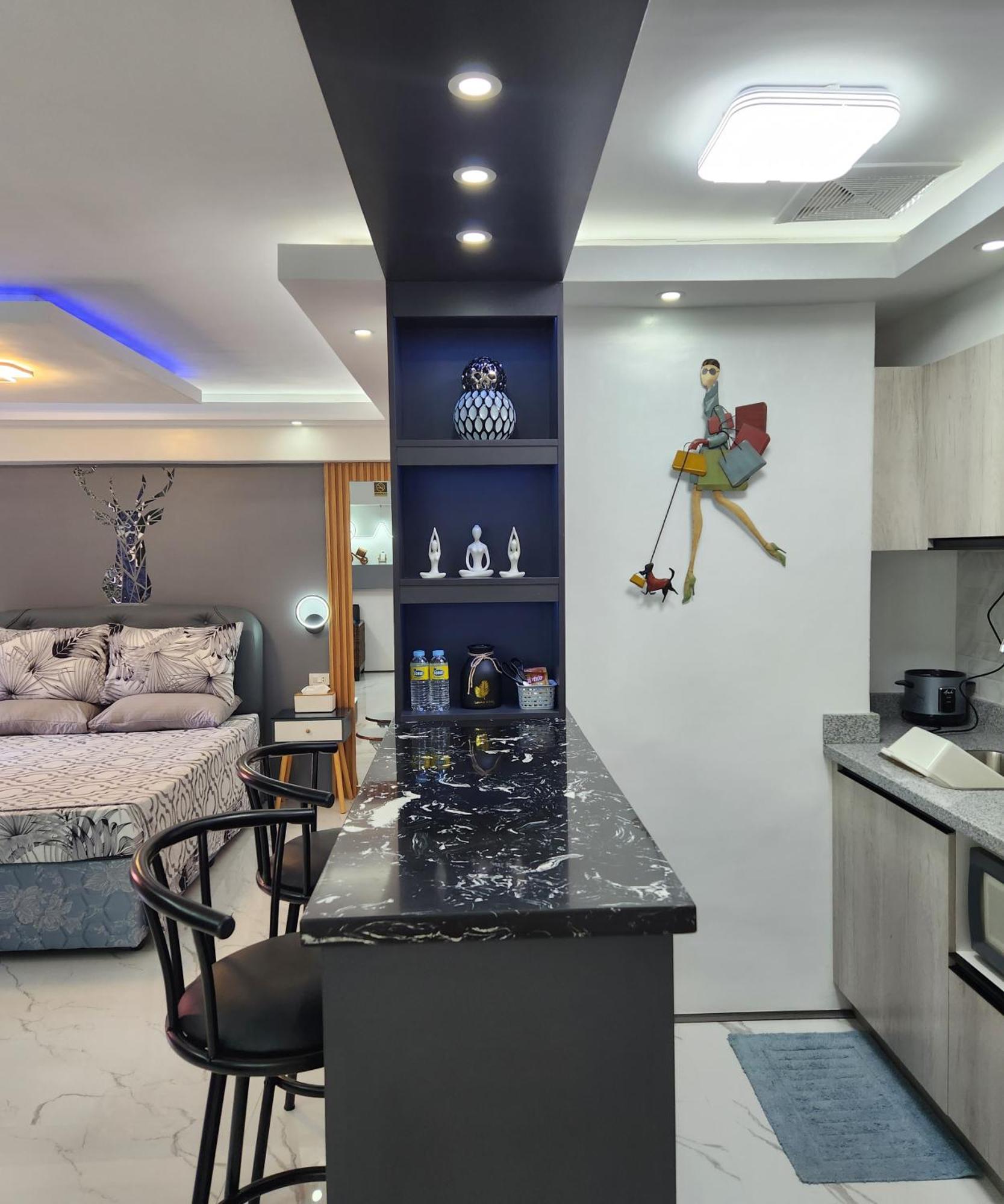 Condo Azur Suites B207 Near Airport, Netflix, Stylish, Cozy With Swimming Pool Lapu-Lapu City Bagian luar foto