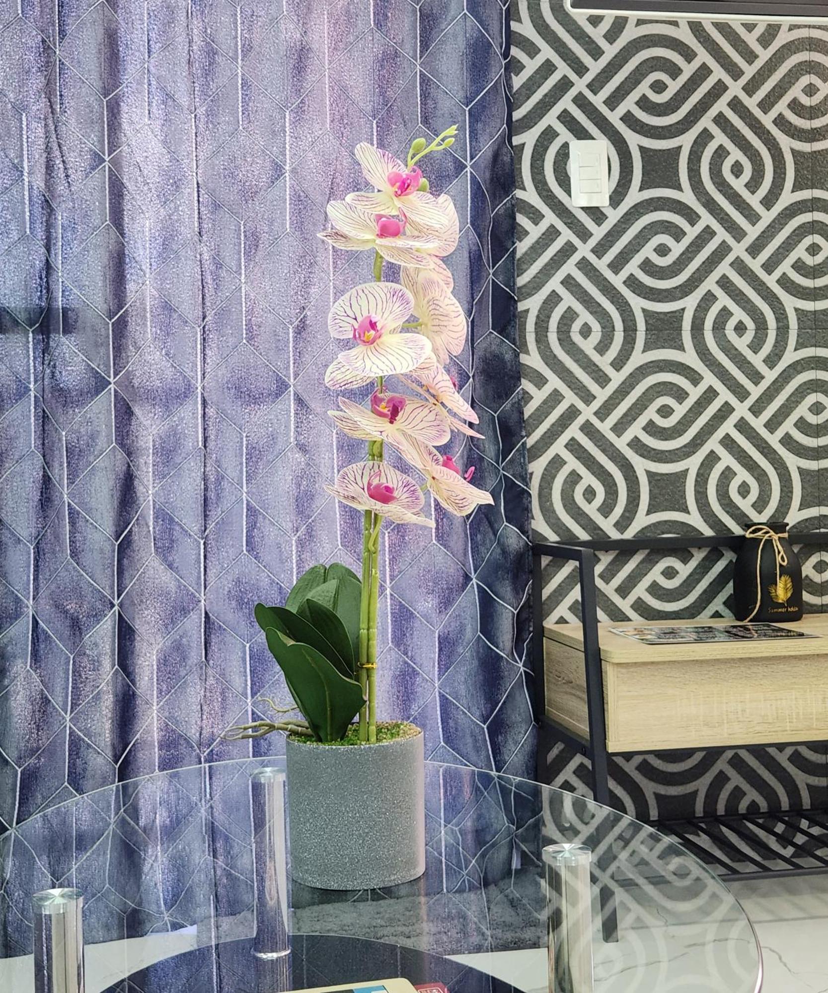 Condo Azur Suites B207 Near Airport, Netflix, Stylish, Cozy With Swimming Pool Lapu-Lapu City Bagian luar foto